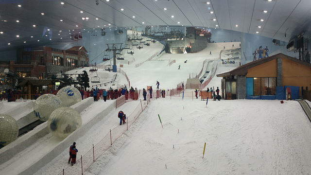 Indoor skiing is one of the coolest things to do on a holiday in Dubai