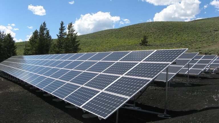Finding the Right Solar Panel Installers for You: A Brief Guide