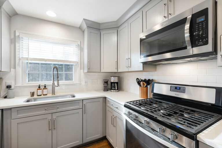Everything You Need To Know About Range Hood Installation