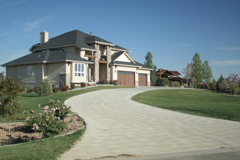 Driveway Design: How to Elevate Your Home’s Curb Appeal