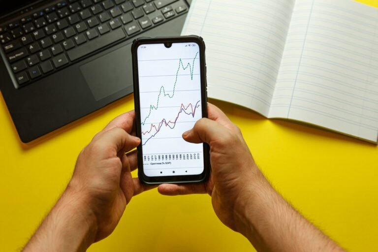 Ease Your Field Service Management With Mobile Data Collection App