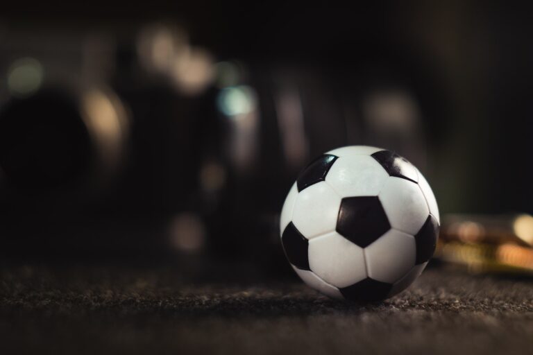 Things To Consider Before Considering Sports Betting Online