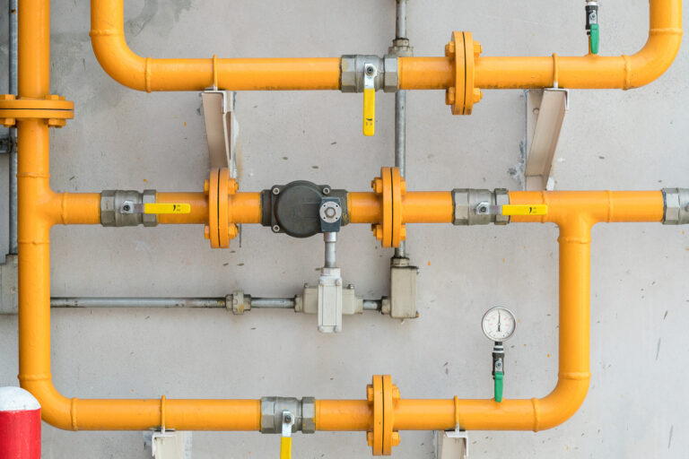 Signs It’s Time to Repipe Plumbing in Your Home
