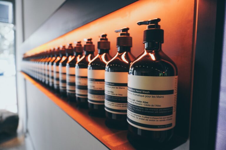 Jars For Cosmetic Products Satisfy Customers