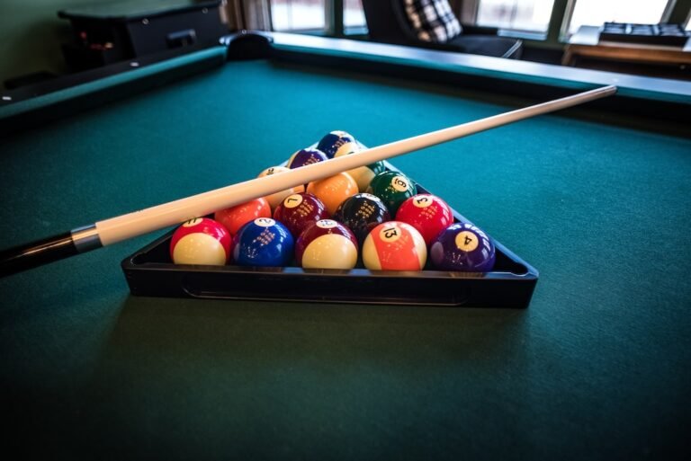 The Ultimate Guide to Choosing a Custom Pool Cue for Sale
