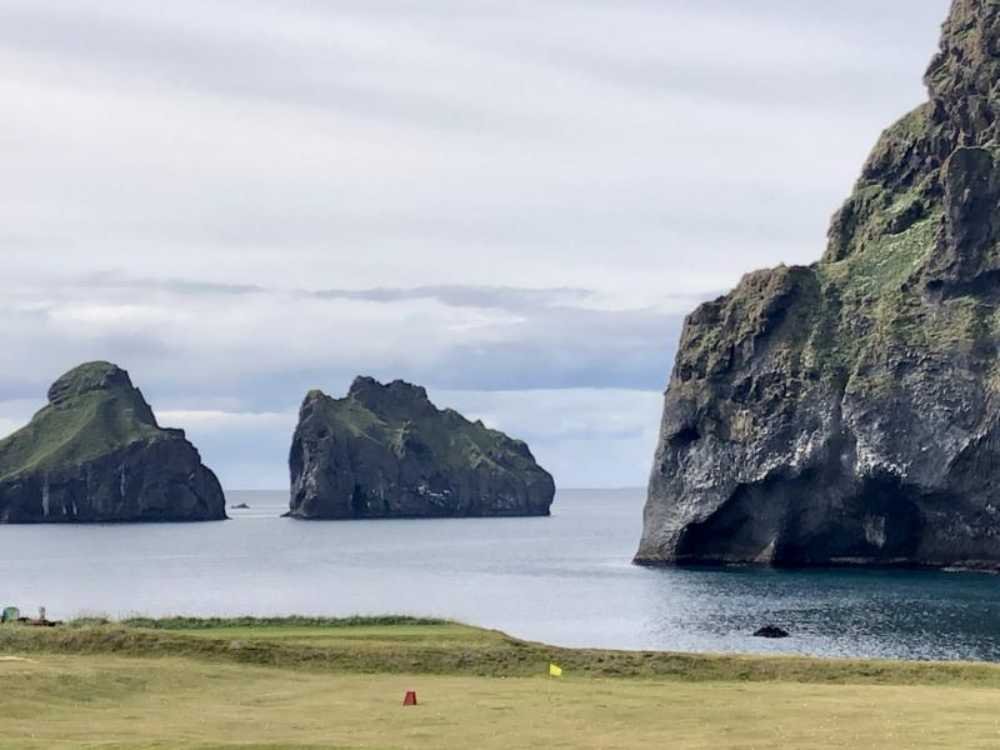 How to Get to Elephant Island in Iceland A Simple Guide